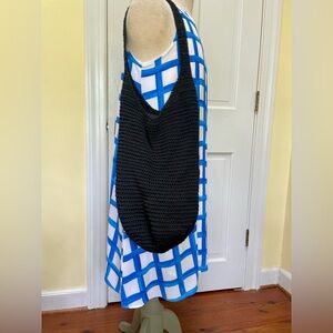 Crocheted Shoulder Bag - Black medium